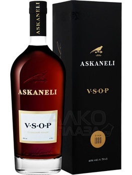 Askaneli VSОР - коньяк Асканели ВСОП 0.7 л gift box