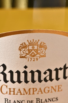 Ruinart Blanc de Blancs - шампанское Рюинар Блан де Блан 0.75 л белое брют