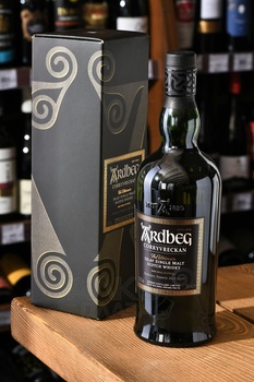 Ardbeg Corryvreckan - виски Ардбег Корриврекан 0.7 л п/у