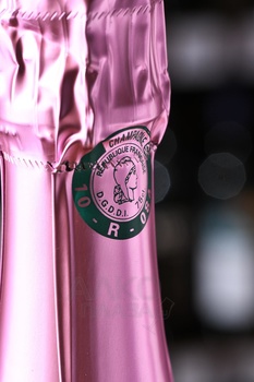 Eugene III Rose Brut - шампанское Еужен III Розе Брют 0.75 л розовое брют