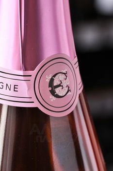 Eugene III Rose - шампанское Еужен 3 Розе 0.75 л розовое брют в п/у
