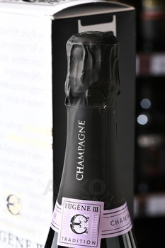 Eugene III Tradition - шампанское Еужен 3 Традисьон 0.75 л белое брют в п/у