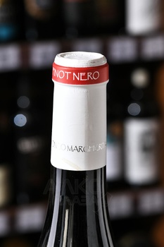 Ronco Margherita Pinot Nero - вино Ронко Маргерита Пино Неро 0.75 л красное сухое
