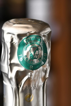 Champagne C.H. Piconnet 3Cepages AOC - шампанское Шампань С.Н. Пиконне 3Сепаж АОС 0.75 л белое брют