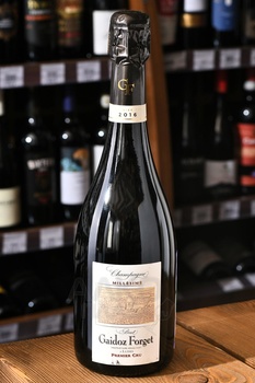 Champagne Gaidoz-Forget Premier Cru Millesime Brut - шампанское Шампань Гайдоз-Форже Премье Крю Миллезим Брют 0.75 л белое брют