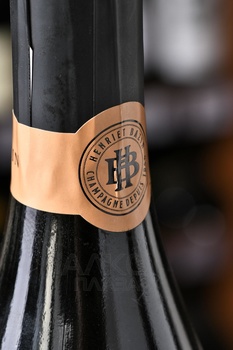 Champagne Henriet-Bazin Cuvee Hypolite Blanc De Blancs Premier Cru - шампанское Шампань Энриет Базан Куве Иполит Премьер Крю Блан де Блан 0.75 л белое экстра брют