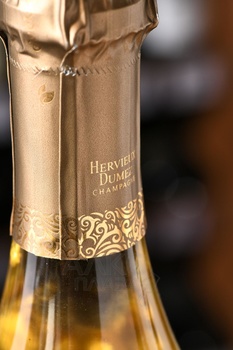 Champagne Hervieux-Dumez Les Grains Blancs Nature - шампанское Шампань Эрвье Дюме Ле Гран Блан Натюр 2020 год 0.75 л белое брют