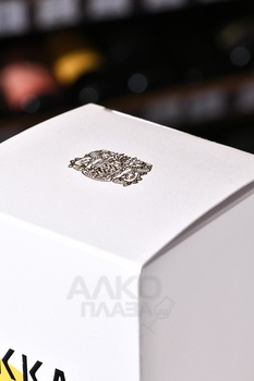 Whisky Nikka Days gift box - виски Никка Дейз 0.7 л п/у