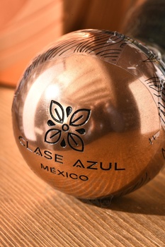 Clase Azul Blanco Ahumado - текила Класе Азул Бланко Аумадо 0.7 л в п/у