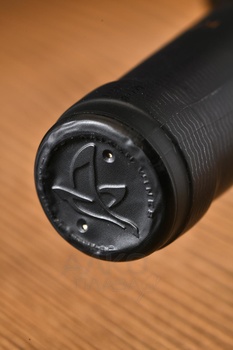 Kaiken Ultra Malbec - вино Кайкен Ультра Мальбек 0.75 л