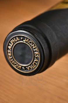 Montes Alpha Pinot Noir - вино Монтес Альфа Пино Нуар 0.75 л красное сухое