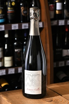 Etienne Sandrin A Travers Celles Champagne AOC - шампанское Шампань Этьен Сандран А Травер Селье АОС 0.75 л белое экстра брют