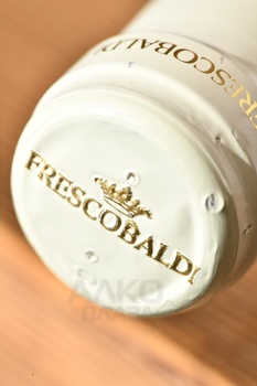 Castello Pomino Bianco Marchesi Frescobaldi - вино Кастелло Помино Бьянко Маркези Фрескобальди 0.75 л белое полусухое