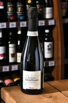 Champagne Sylvie Moreau Racines - шампанское Шампань Сильви Моро Расин 2018 год 0.75 л белое брют