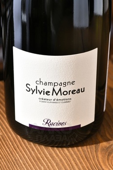Champagne Sylvie Moreau Racines - шампанское Шампань Сильви Моро Расин 2018 год 0.75 л белое брют