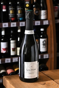 Sylvie Moreau Edition n°09 - шампанское Сильви Моро Эдисьон н°09 2003 год 0.75 л белое экстра брют