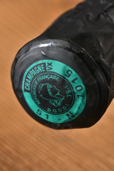 Sylvie Moreau Edition n°09 - шампанское Сильви Моро Эдисьон н°09 2003 год 0.75 л белое экстра брют