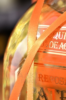 Patron Reposado - текила Патрон Репосадо 0.75 л в п/у