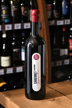 Вино Звягинцев Каберне Совиньон 0.75 л красное сухое