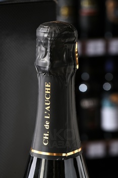 Blanc de Noirs Brut Selection Champagne CH. de L’Auche - шампанское Шампань Брют Селексьон Блан де Нуар Шампань Ш. де Л’ош 0.75 л белое брют