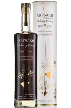 Водка Арцах Тутовый 5 лет 0.7 л в тубе