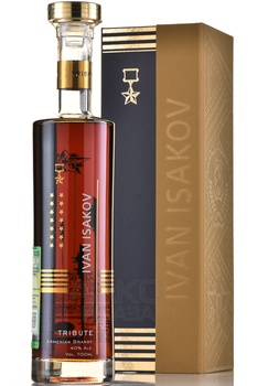 Коньяк Оганян Маршал И. С. Исаков 0.7 л в п/у