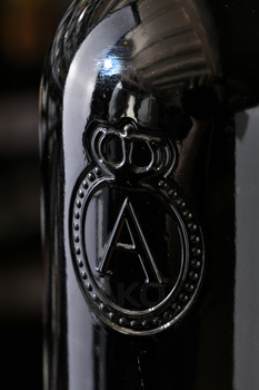 Aleksandrovic Reserve - вино Александрович Резерва 0.75 л красное сухое