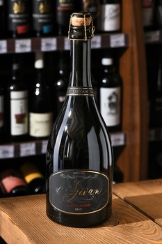 Вино игристое д’Иджеван 0.75 л белое брют