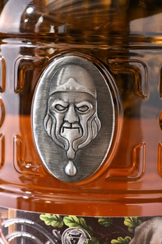 Rakija Perun - ракия Перун Айвовая 0.7 л