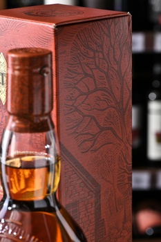 Single malt whiskey Tamnavulin Gift Box - виски Тамнавулин 0.7 л в п/у