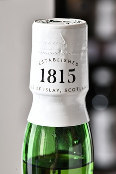 Laphroaig Oak Select - виски Лафройг Оук Селект 0.7 л в п/у