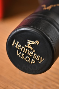 Hennessy VSOP - коньяк Хеннесси ВСОП 0.7 л
