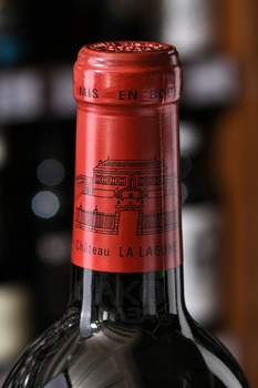 Chateau La Lagune Grand Cru Classe Haut-Medoc - вино Шато Ля Лагюн Гран Крю Классе О-Медок 0.75 л красное сухое