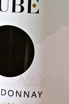 Nube Chardonnay California - вино Нубе Шардоне Калифорния 2023 год 0.75 л белое полусухое