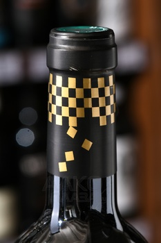 Chateau Hanteillan Haut-Medoc - вино Шато Антейан О-Медок 0.75 л красное сухое