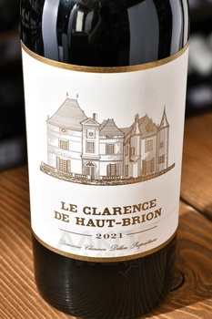 Le Clarence de Haut-Brion Pessac-Leognan - вино Ле Кларенс де О-Брион Пессак Леоньян 2021 год 0.75 л красное сухое