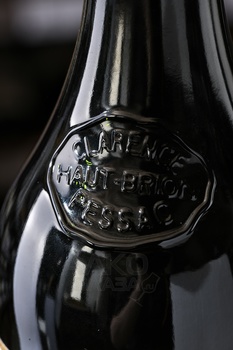 Le Clarence de Haut-Brion Pessac-Leognan - вино Ле Кларенс де О-Брион Пессак Леоньян 2021 год 0.75 л красное сухое