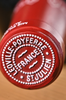 Chateau Leoville Poyferre Grand Cru Classe Saint-Julien - вино Шато Леовиль Пуаферре Гран Крю Классе Сен-Жюльен 0.75 л красное сухое