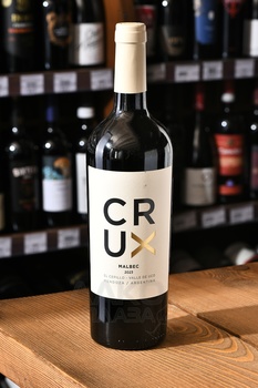Crux Malbec - вино Крукс Мальбек 0.75 л красное сухое