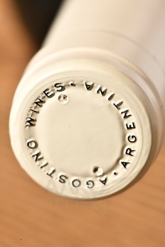 Crux Malbec - вино Крукс Мальбек 0.75 л красное сухое