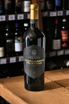 Negroamaro Primitivo Puglia IGP Masseria Trajone - вино Негроамаро Примитиво ИГП Пулия Массерия Трайоне 0.75 л красное полусухое