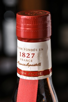 Grand Marnier Cordon Rouge - ликер Гран Марнье Кордон Руж 0.7 л