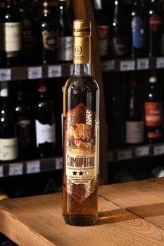 Коньяк Самарканд трехлетний 0.5 л