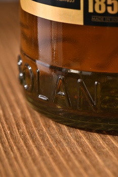 Solan Number One Black - виски Солан Намбер Ван Блэк 0.75 л