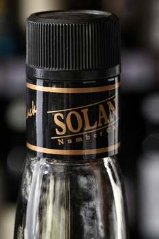 Solan Number One Black - виски Солан Намбер Ван Блэк 0.75 л