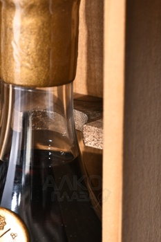 Monluc Armagnac 1969 - арманьяк Монлюк 1969 год 0.7 л в п/у дерево