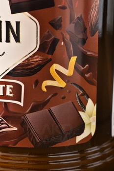Vana Tallinn Chocolate - ликер Вана Таллин Шоколадный 0.5 л