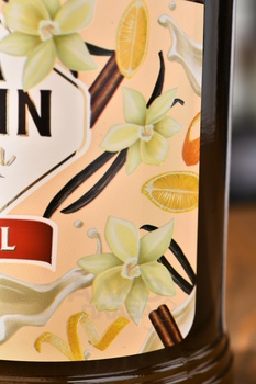 Vana Tallinn Original Cream - ликер Старый Таллинн Оригинал Крим 0.5 л