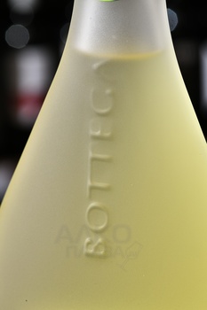 Bottega Limoncino Limoncello Biologico - ликер Боттега Лимончино Лимончелло Биолоджико 0.5 л