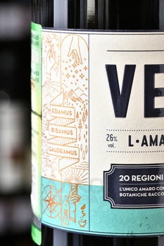 Amaro Venti - ликер Амаро Венти 0.7 л